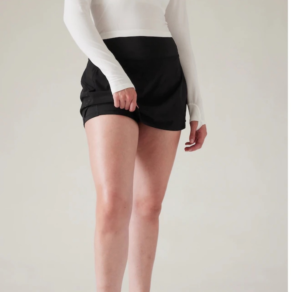 ATHLETA  RUN WITH IT 14" SKORT 1X